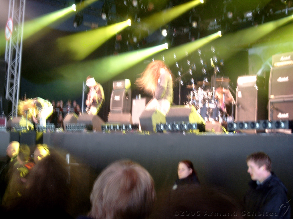 Obituary_dynamo_2005_~_30.jpg - Medion   DIGITAL CAMERA