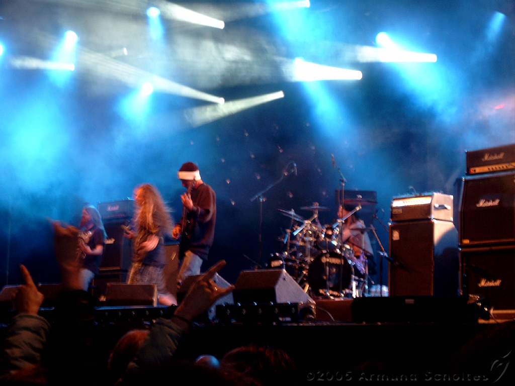 Obituary_dynamo_2005_~_49.jpg - Medion   DIGITAL CAMERA