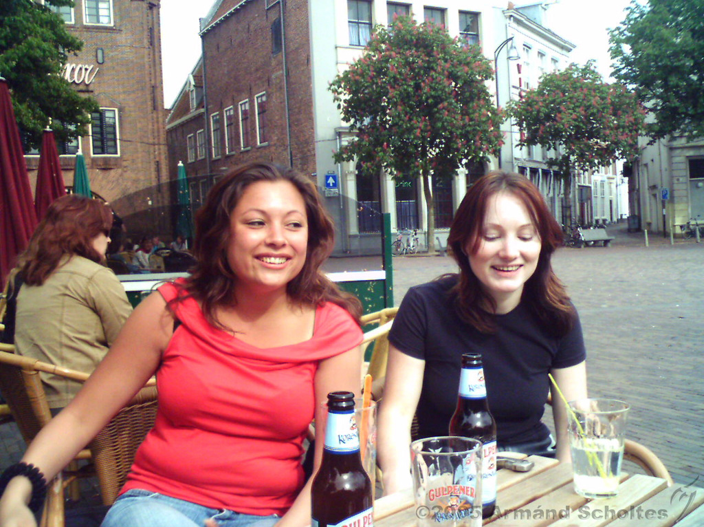 2005-05-22_Floor_en_Katinka_1.jpg