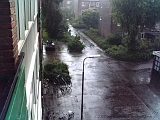 2005-07-31_Stortbui_aan_de_Maasstraat_2