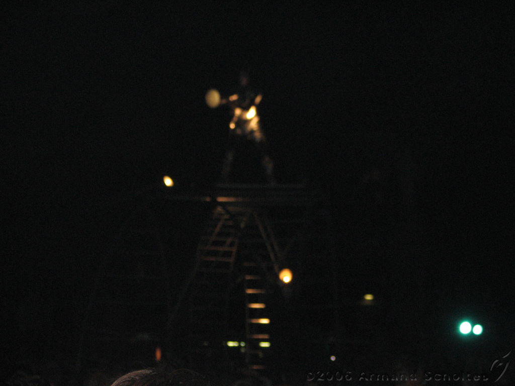 Close-Act_10.jpg