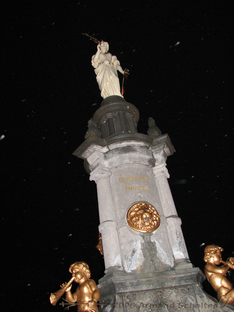 2006-05-27_Brink_by_Night_~02.jpg
