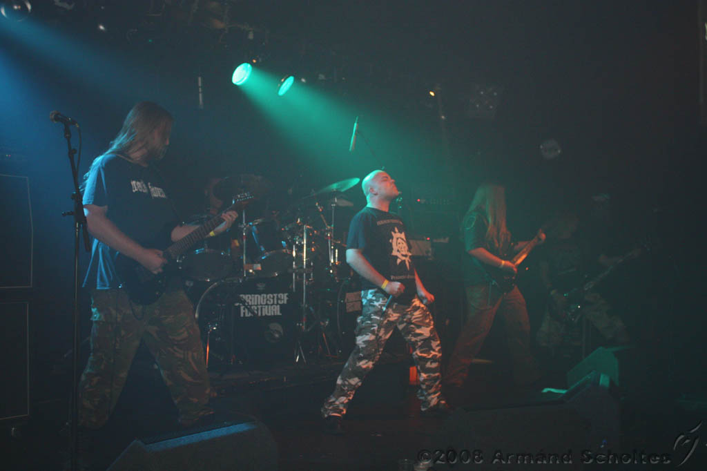 springstof_016_world_funeral.jpg