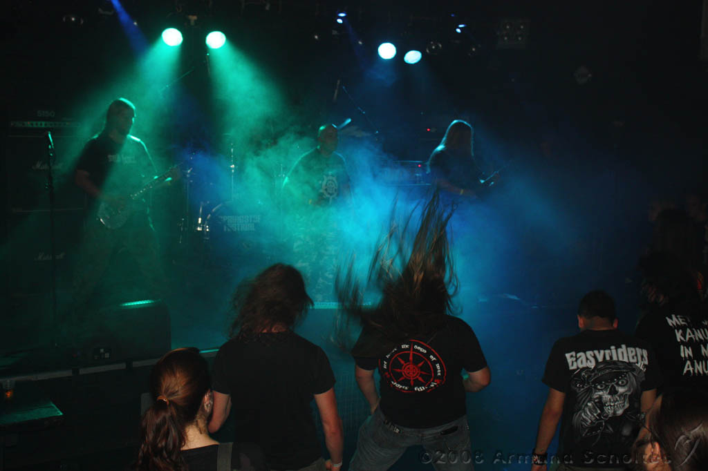 springstof_042_world_funeral.jpg