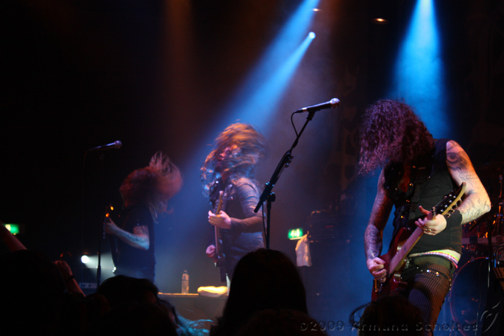 MotherOfSin_Evergrey_130.jpg