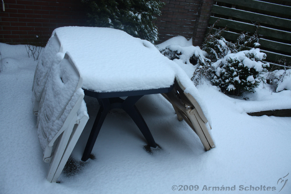 2009-12-00_Sneew_Stuff_004.jpg