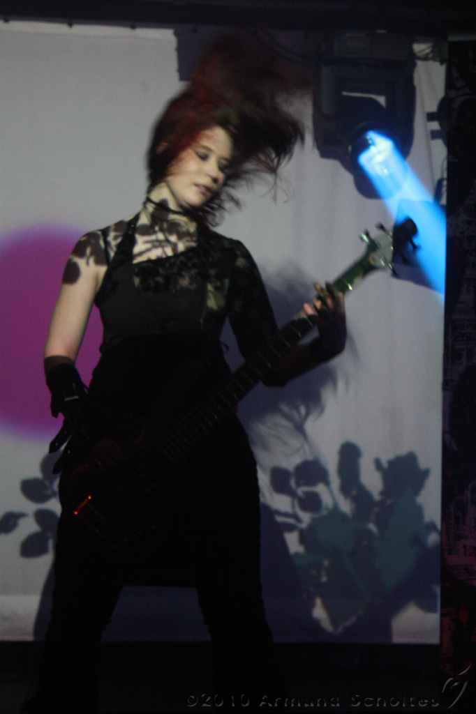 Deadcell_021.jpg