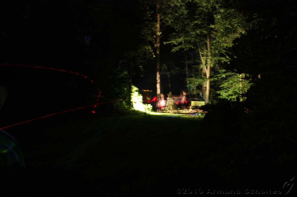 FrisbeeGlowSticks-013.jpg