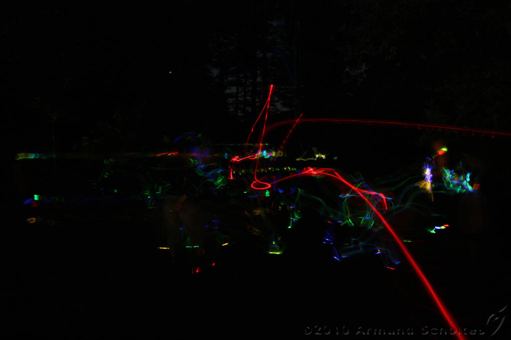 FrisbeeGlowSticks-022.jpg
