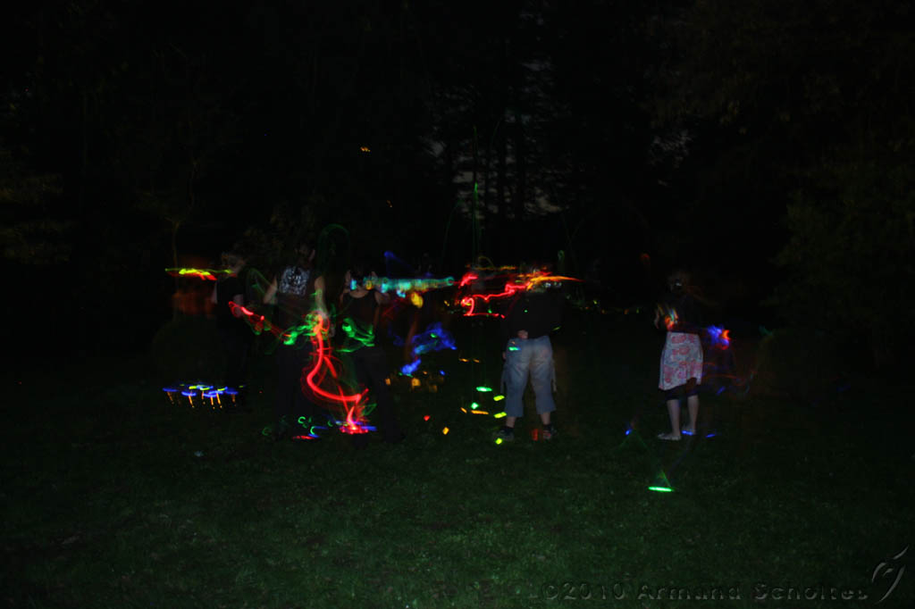 FrisbeeGlowSticks-026.jpg