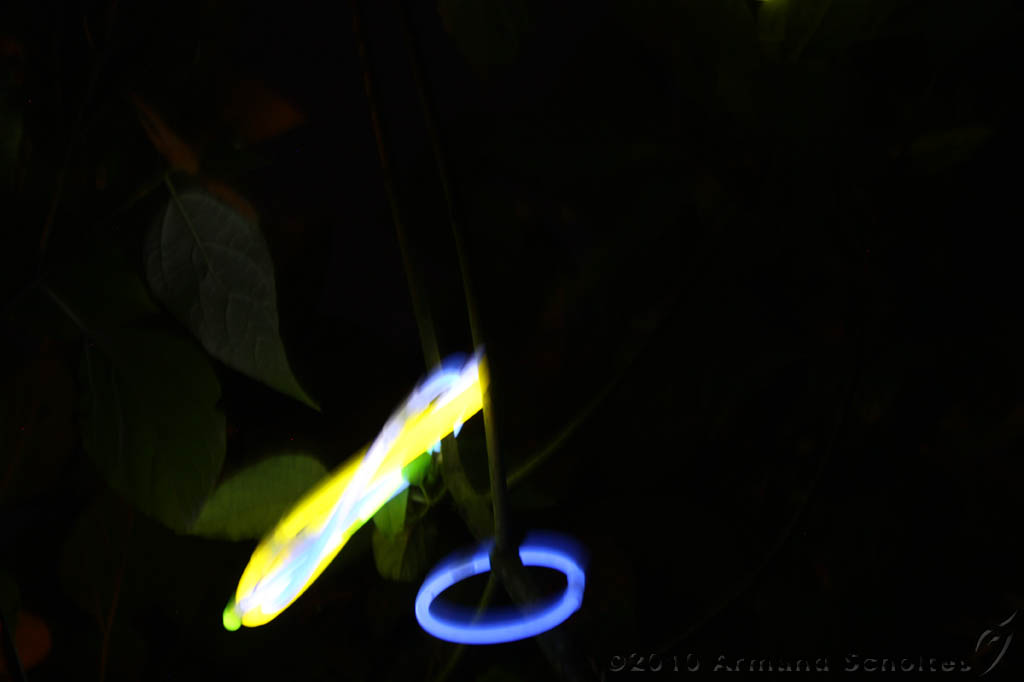 FrisbeeGlowSticks-029.jpg