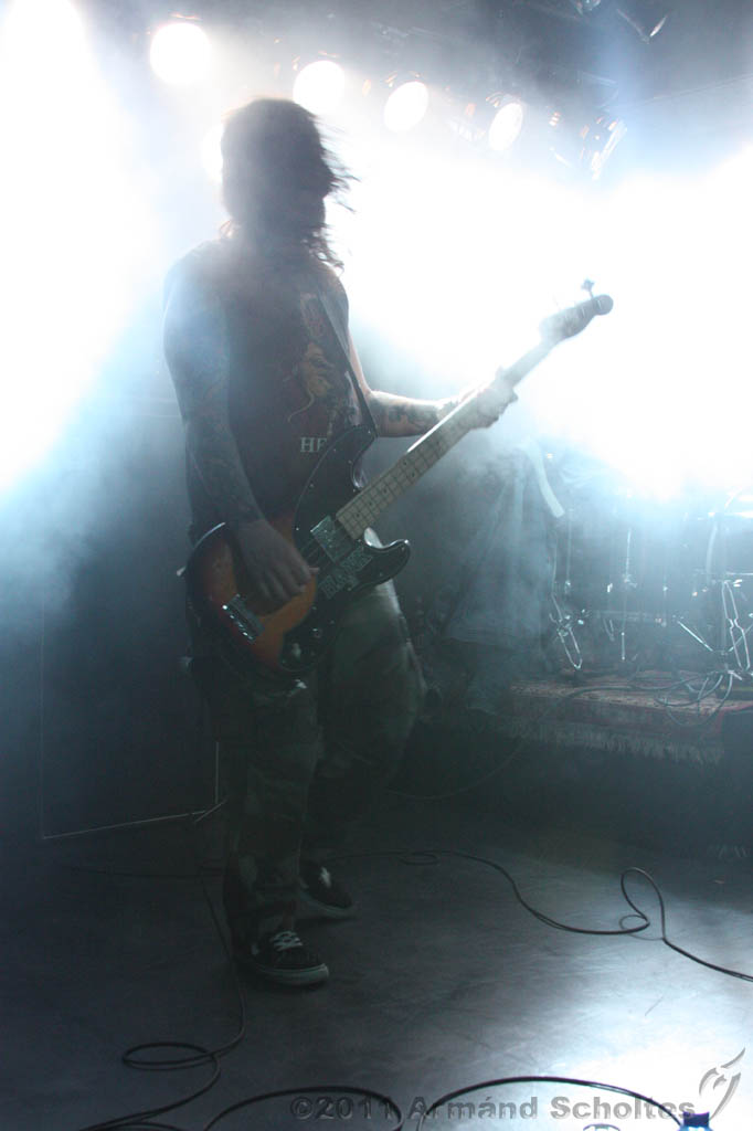 SonsOfOtis_Beehover_022.jpg
