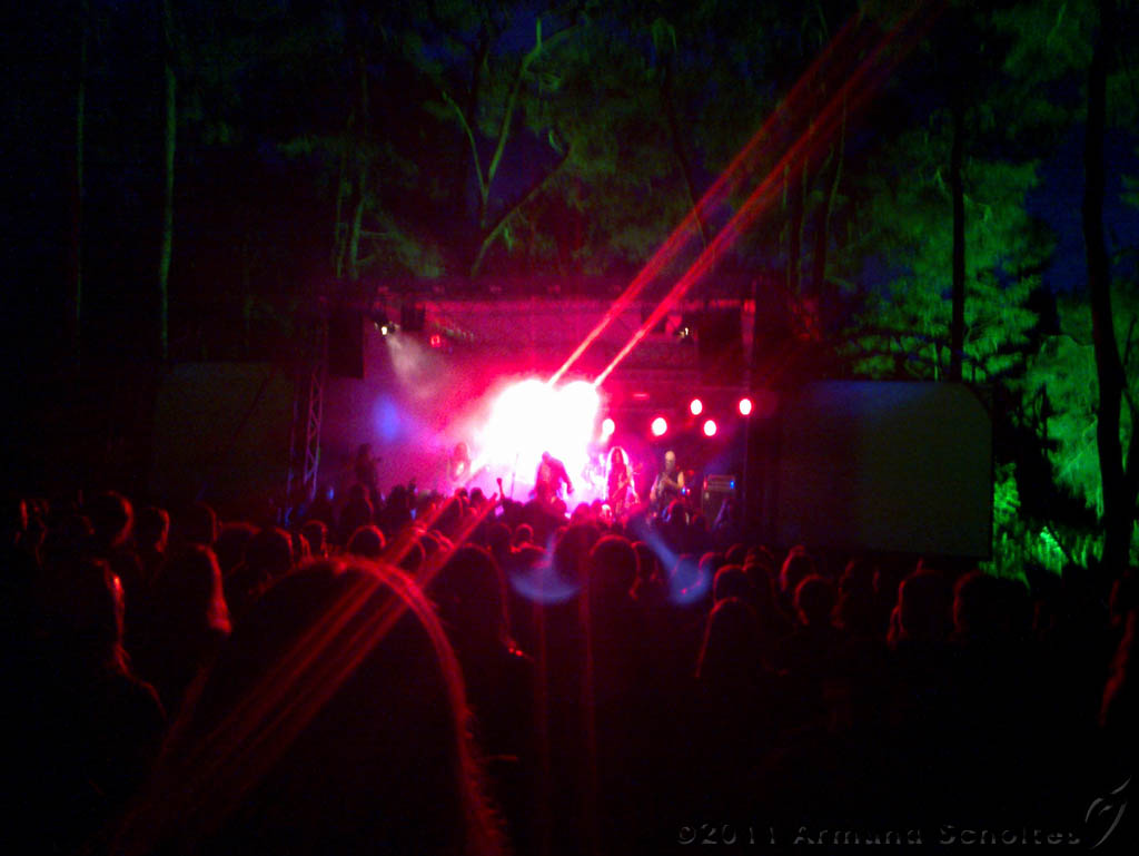 UnderTheBlackSun_009.jpg
