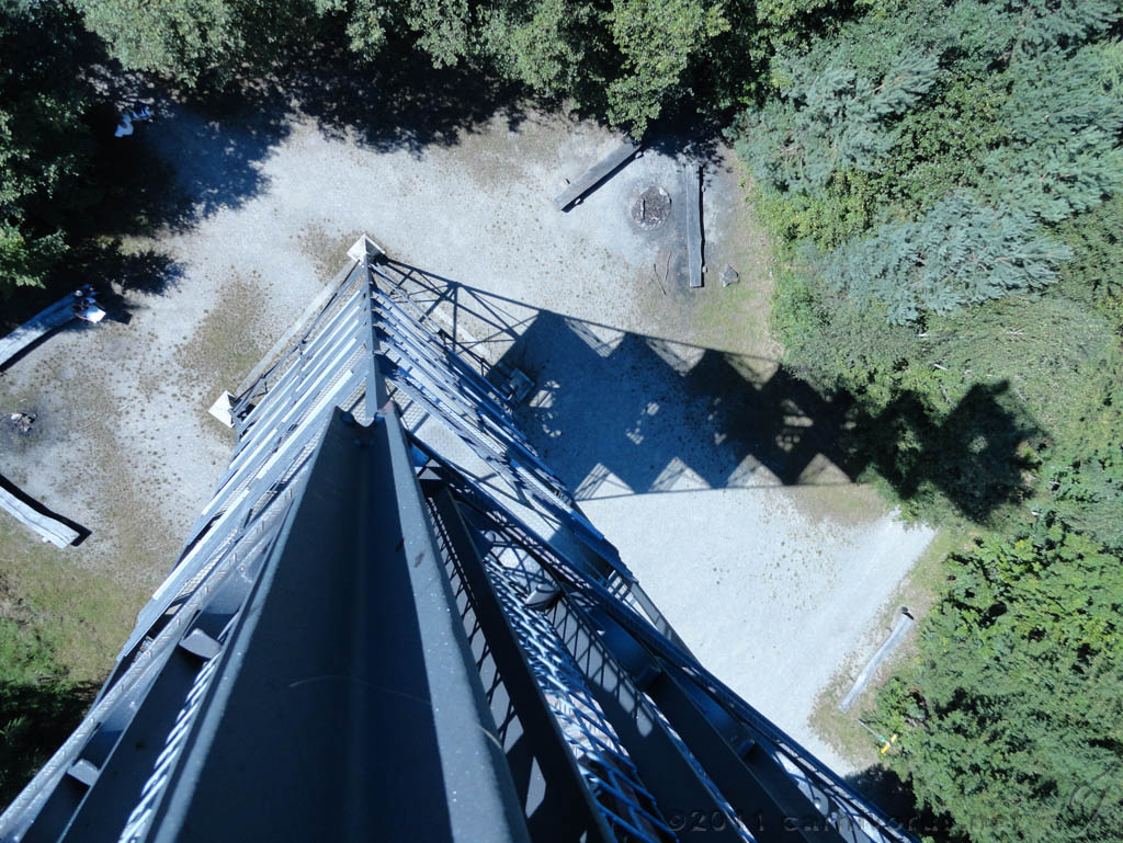 Swiss_2011-09-10-1234_0025_JS.jpg -                                