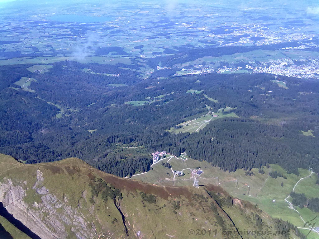 Swiss_2011-09-12-1423_0084_OG.jpg