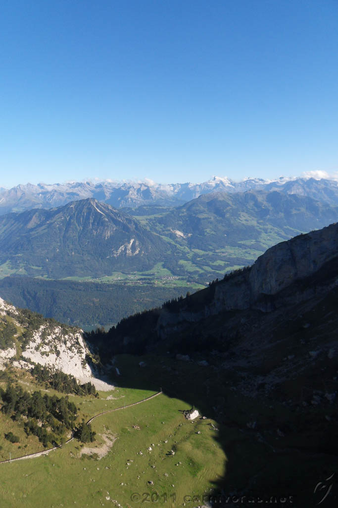 Swiss_2011-09-12-1712_0244_JL.jpg - SAMSUNG DIGITAL CAMERA